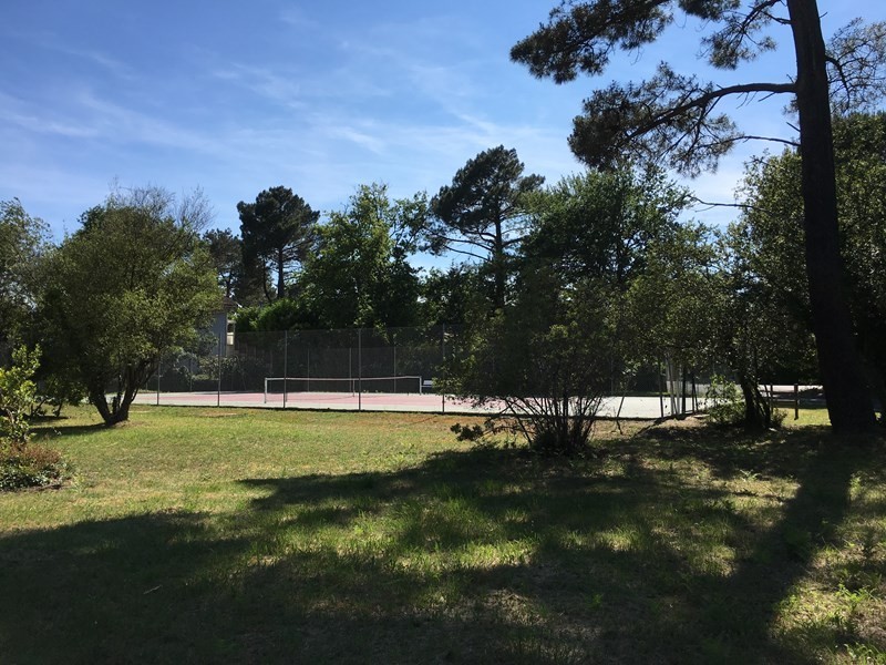 Accès tennis