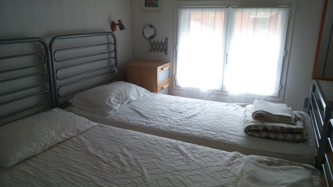 Chambre lits simples