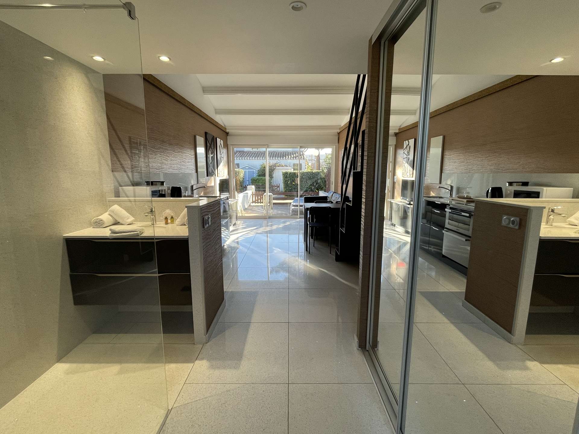 MONEYPENNY - Héliovillage HV107 - Luxe - 4 personnes