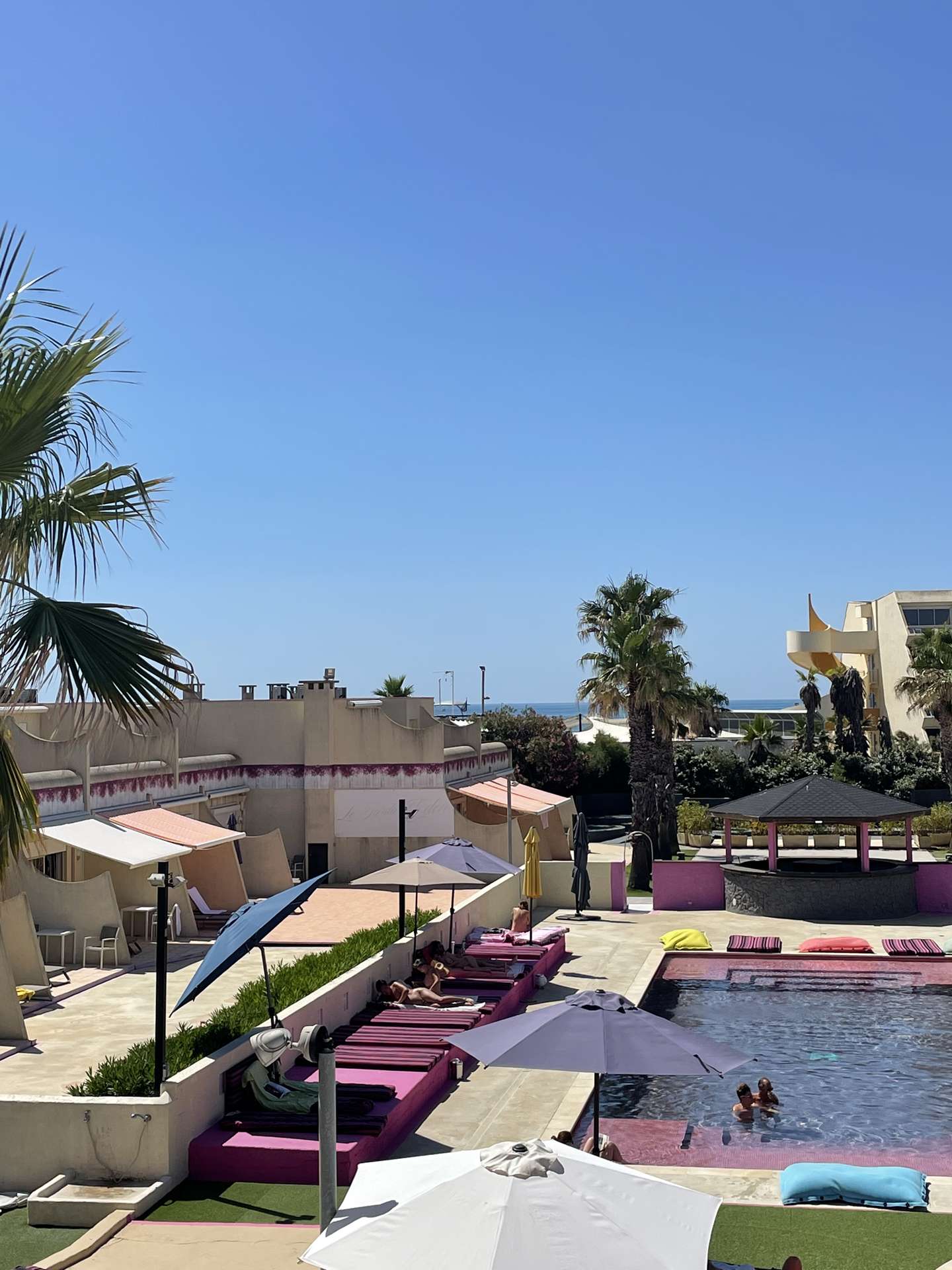 Le Jardin d'Eden JE225 - Suite Junior Supérieure - 2 personnes