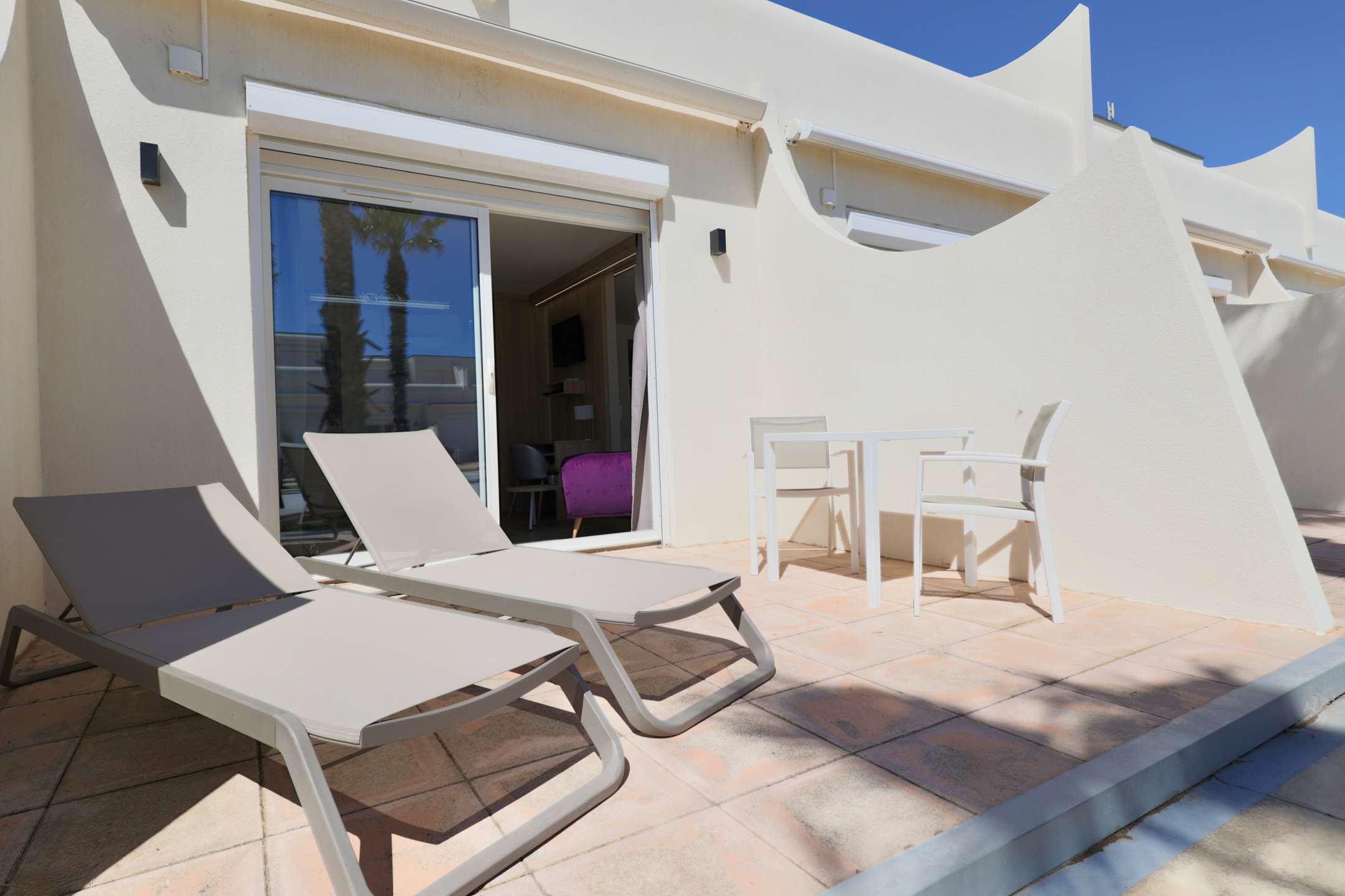LOVE ROOM Jardin d'Eden JE117 - Suite Junior Premium - 2 personnes