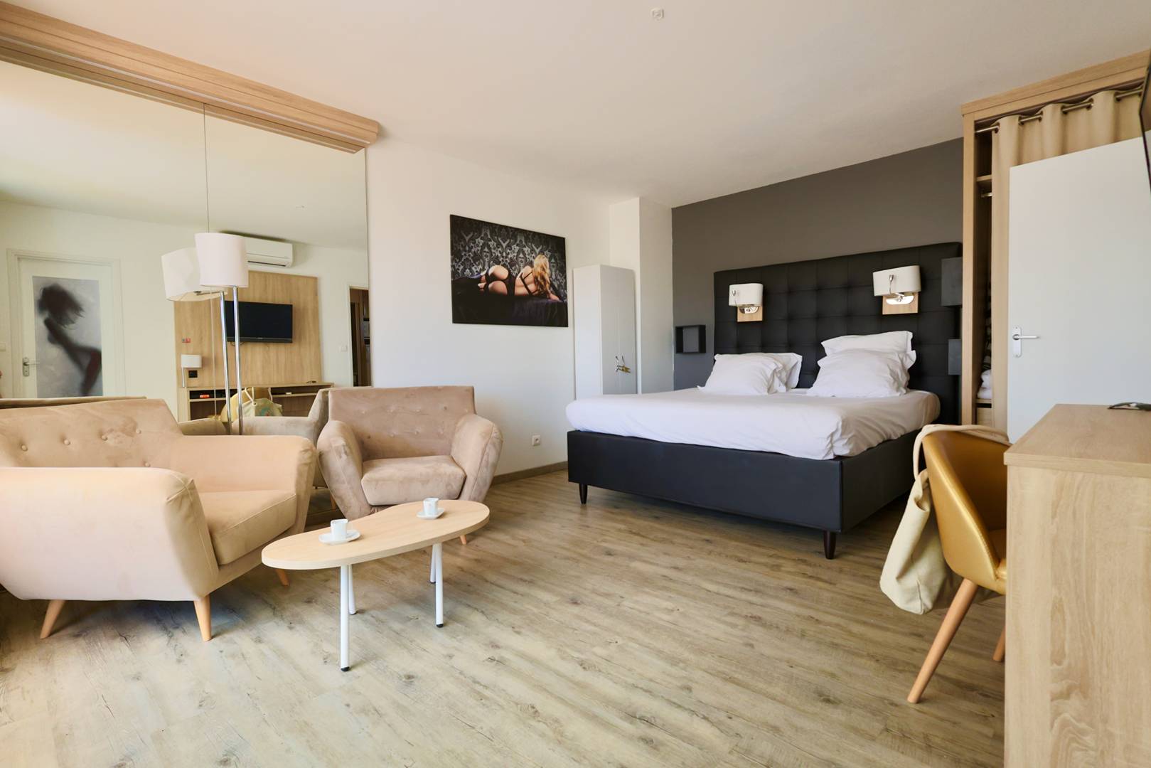Le Jardin d'Eden JE211 - Suite Junior Premium - 2 personas