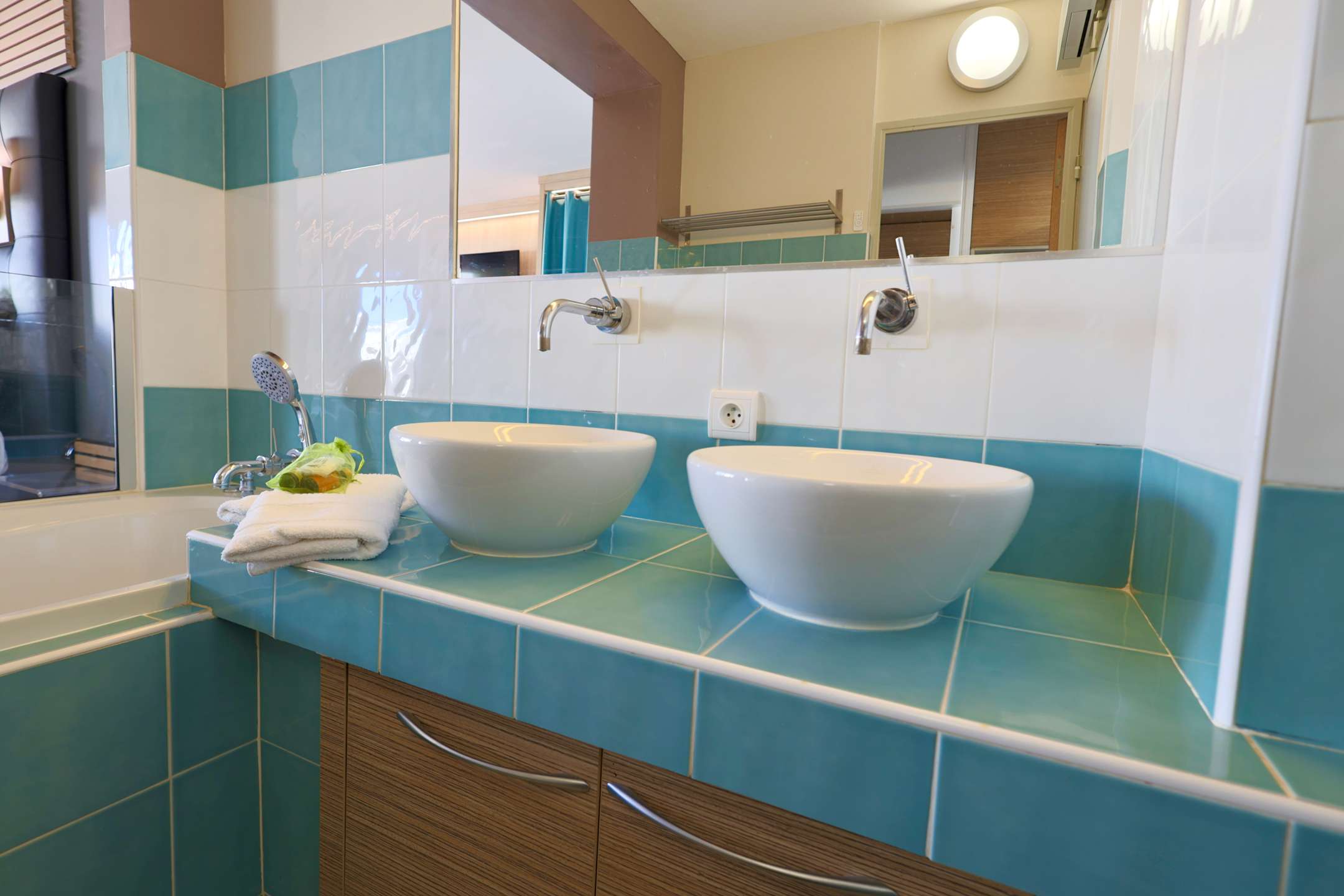 Jardin d'Eden JE108 - Suite Junior Love Room - 2 personnes