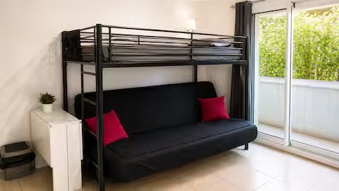 Studio cosy au Dramont, à 300 m de la plage