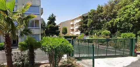Studio cosy au Dramont, à 300 m de la plage — photo 8