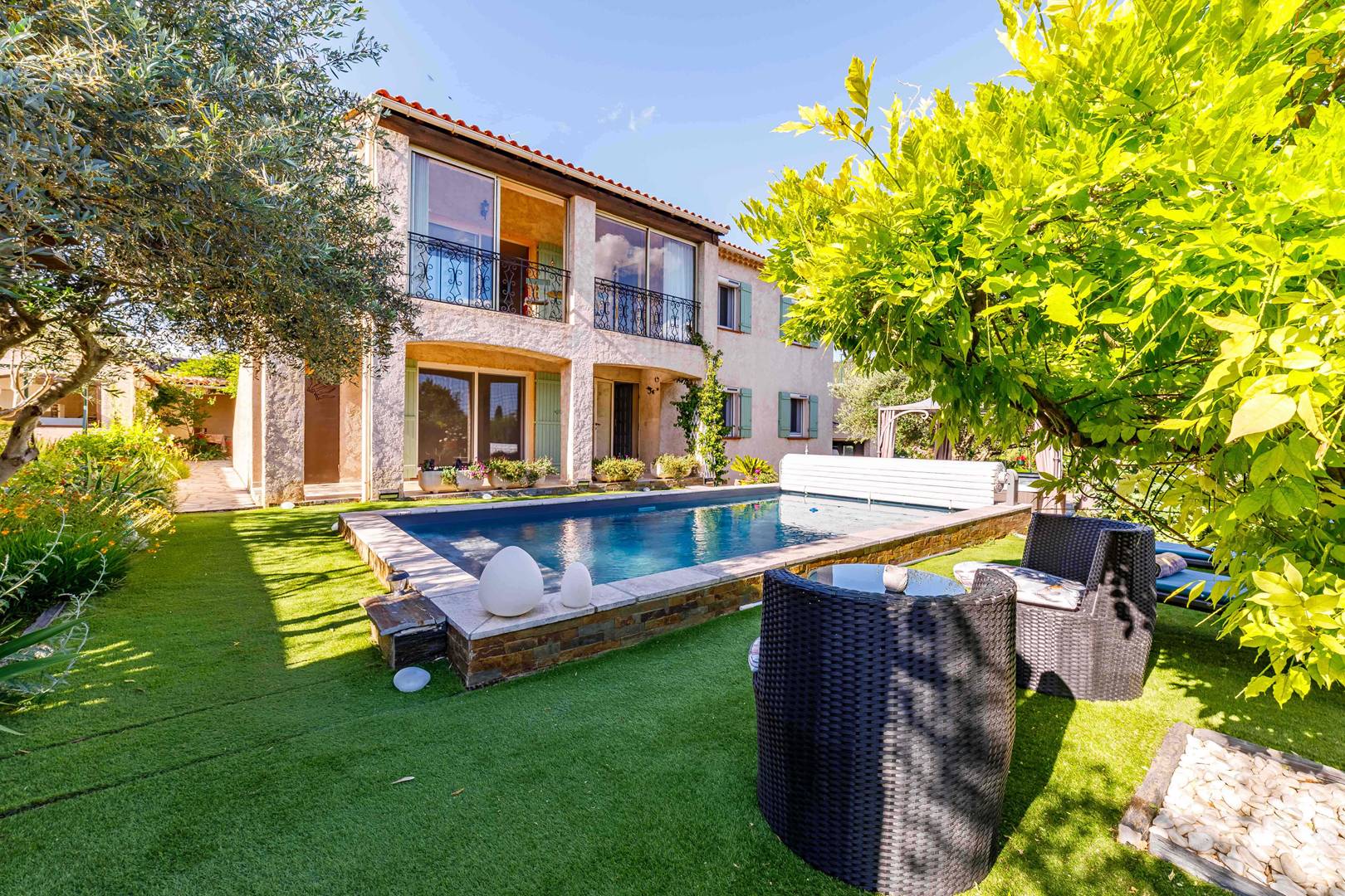 L’Oasis de Taradeau – Piscine & Spa