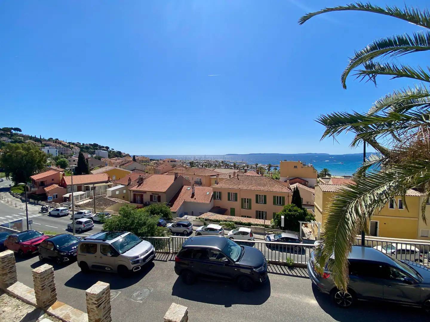 "Le Palmier" - Vue Mer - Climatisé - Plein Centre