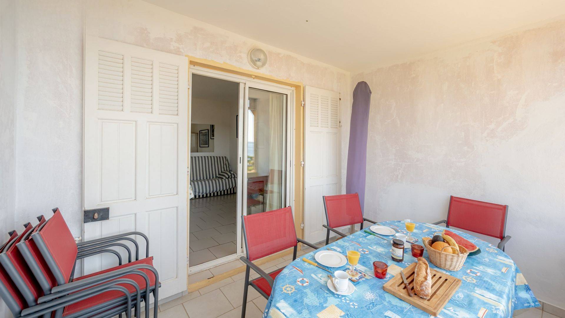 "Romarin" - Vue sublime sur la baie d'Aiguebelle