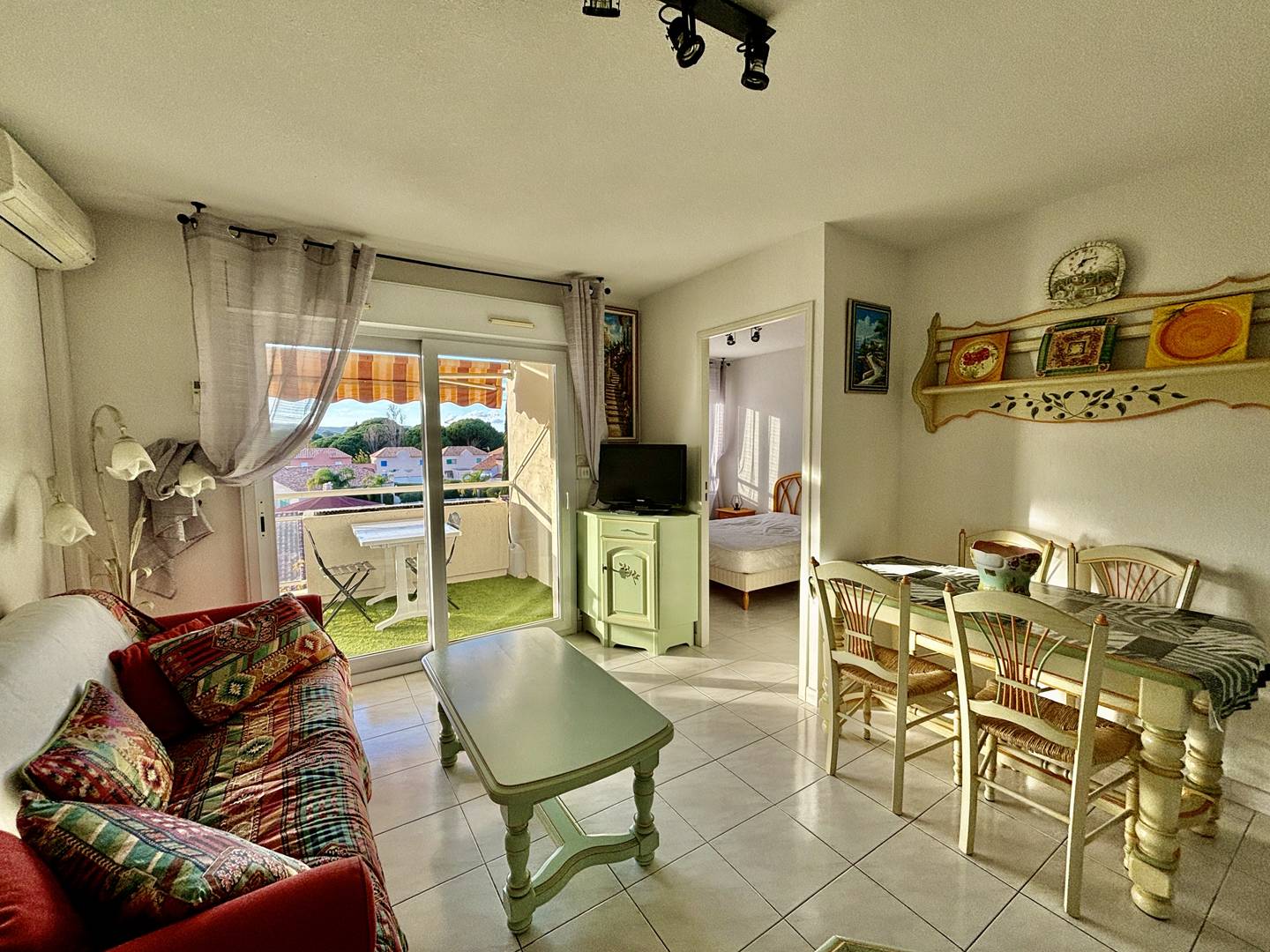 T2 Climatisé - Proche du Grand Jardin et du Marché