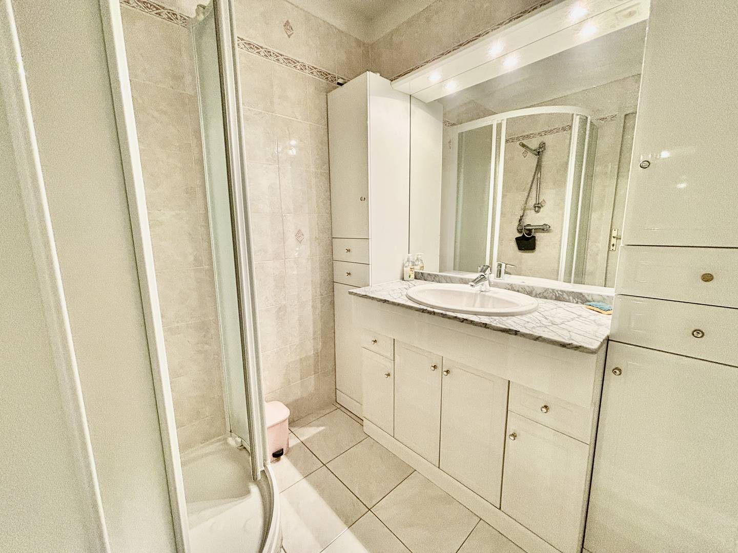 T2 Climatisé - Proche du Grand Jardin et du Marché