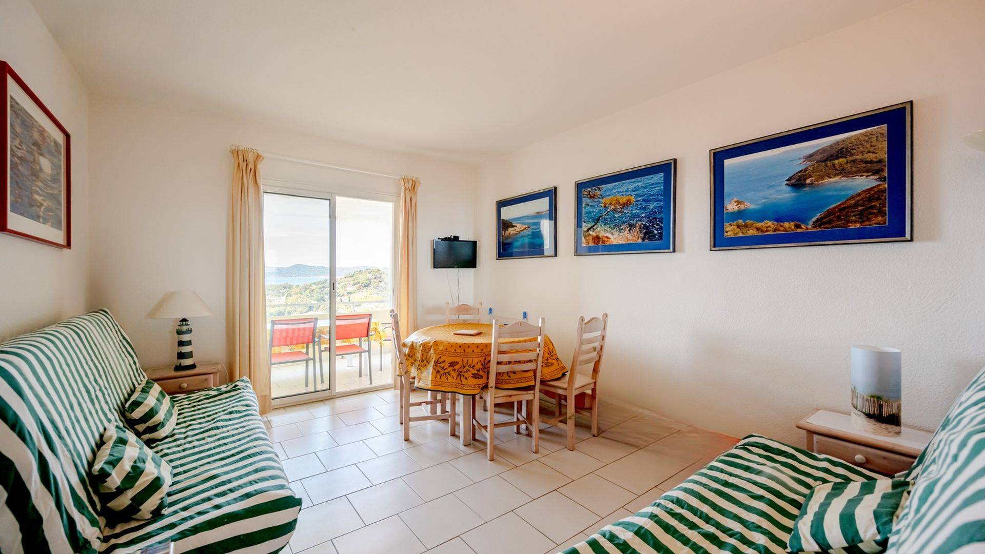 "Origan" - Séjour détente face à la mer, parking inclus