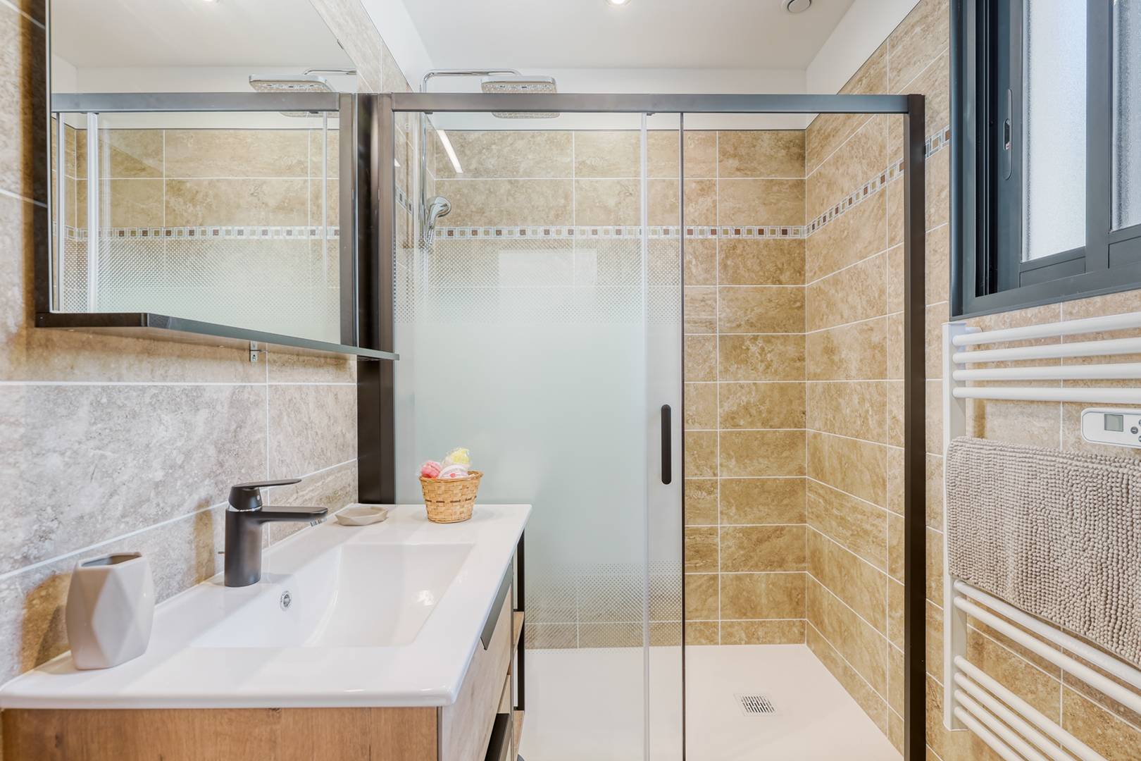 "Cap Nègre" - Tout à pieds - Clim