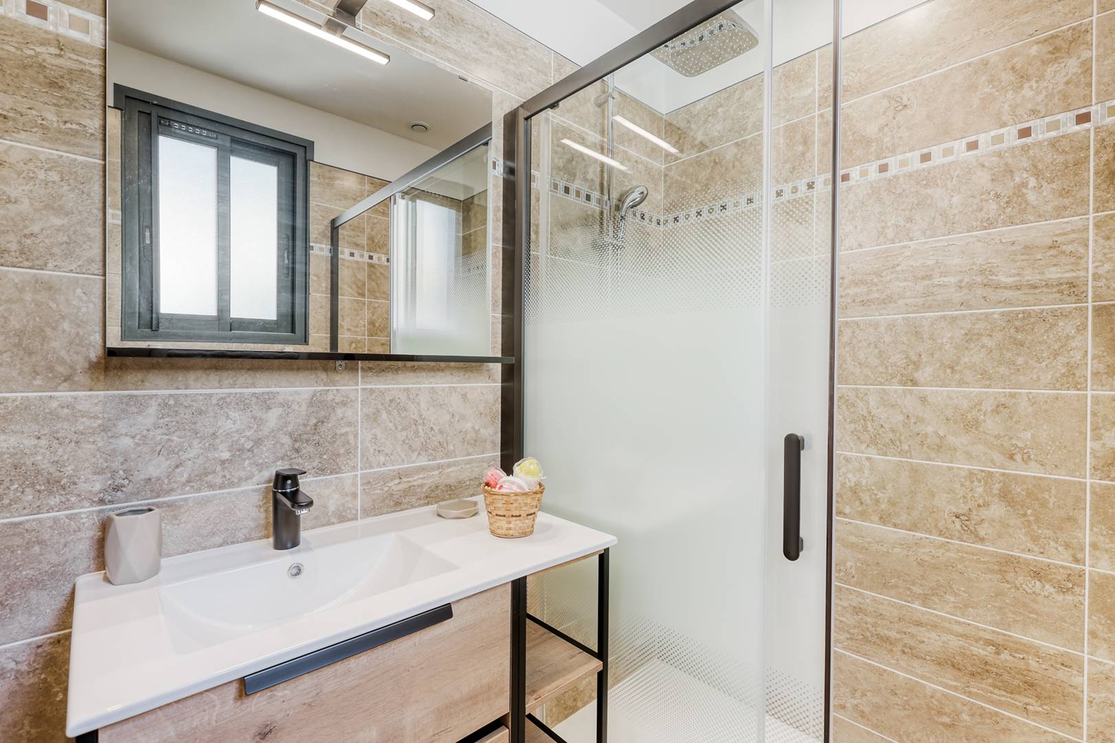 "Cap Nègre" - Tout à pieds - Clim