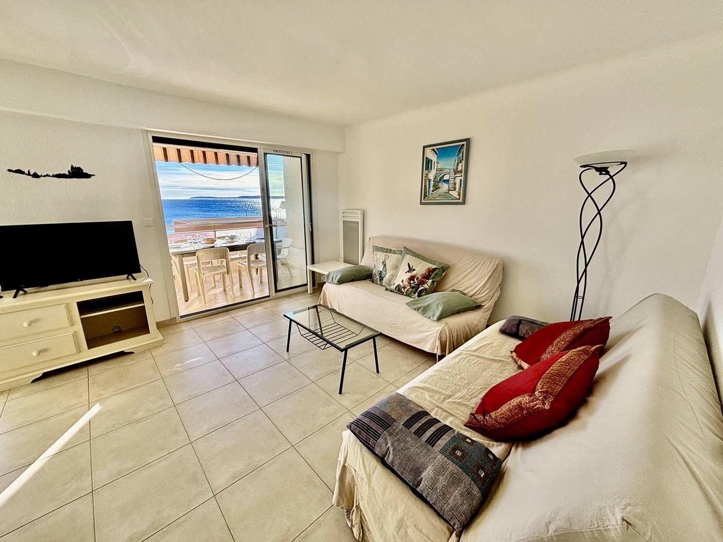 LE GRAND LARGE - VUE MER - PLAGE EN BAS DE L'IMMEUBLE