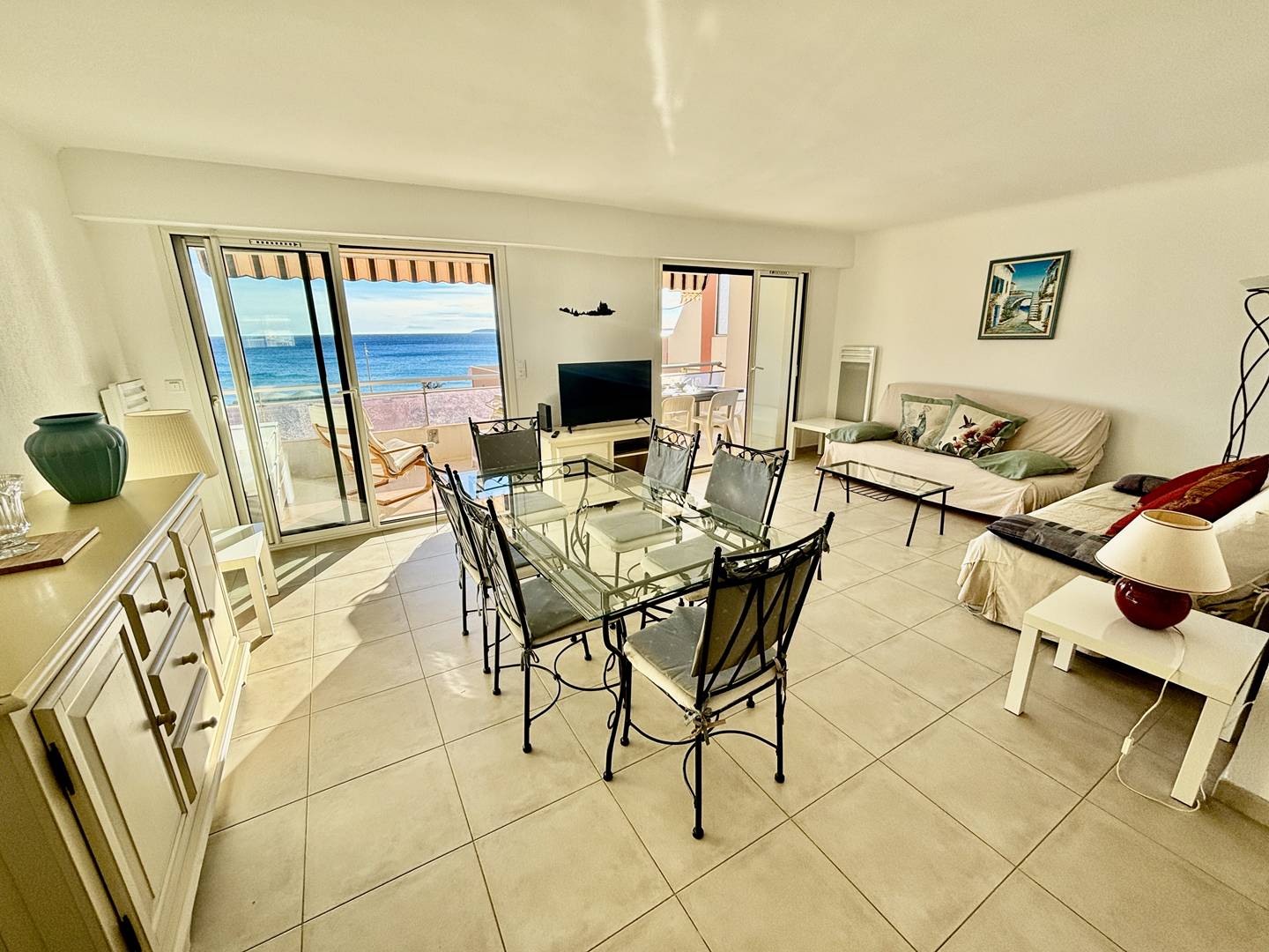 LE GRAND LARGE - VUE MER - PLAGE EN BAS DE L'IMMEUBLE