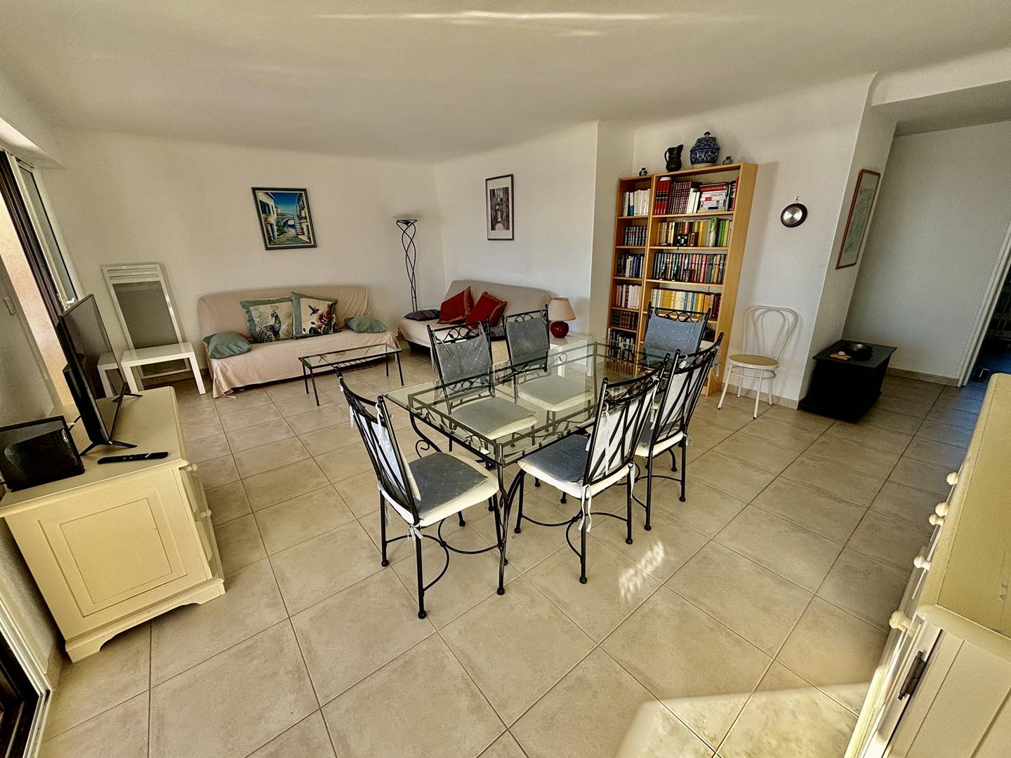 LE GRAND LARGE - VUE MER - PLAGE EN BAS DE L'IMMEUBLE