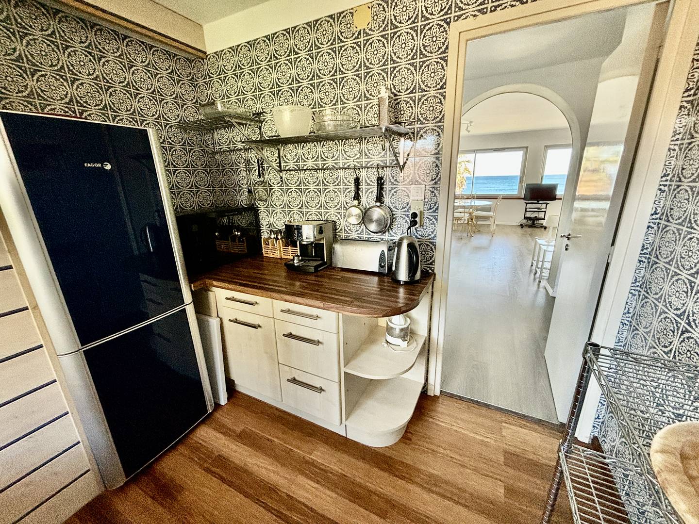 LE GRAND LARGE - Comme un bateau sur l'eau