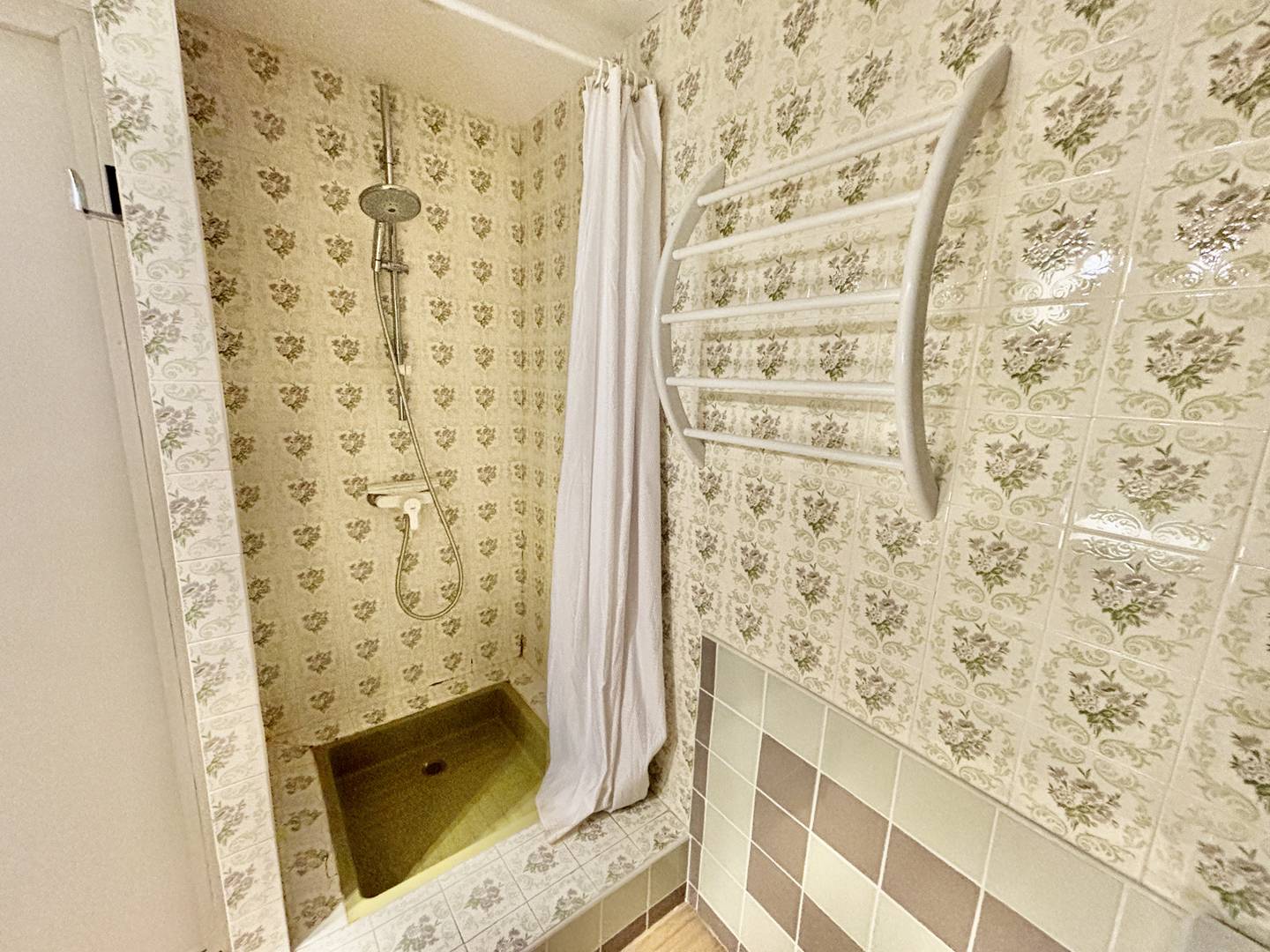 LE GRAND LARGE - Comme un bateau sur l'eau