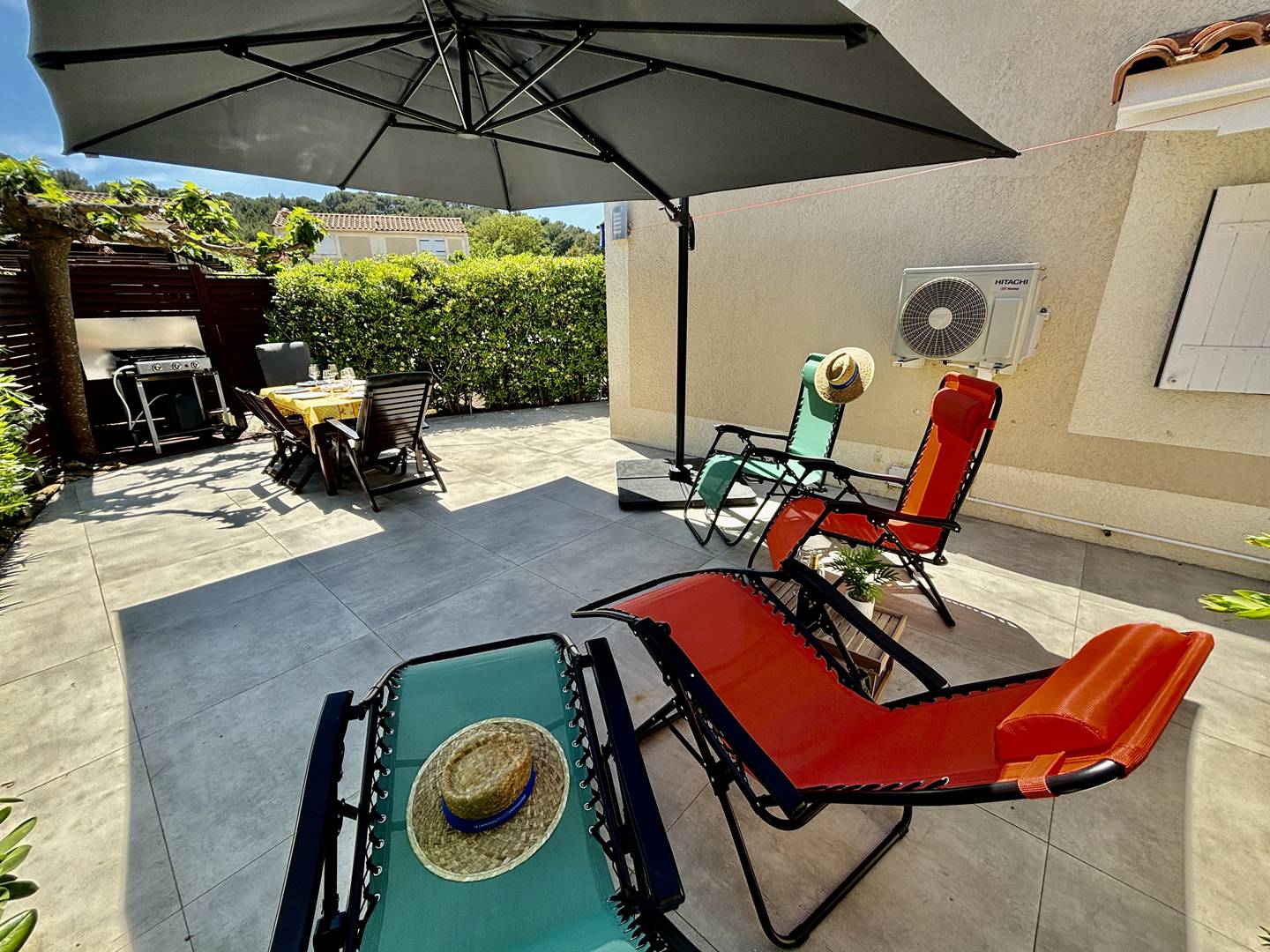 Joli Mazet climatisé - Parking - Piscine