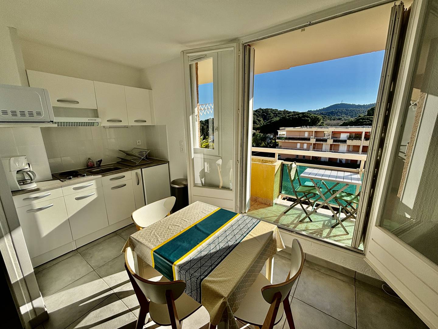 Charmant appartement avec parking - Plage à pieds