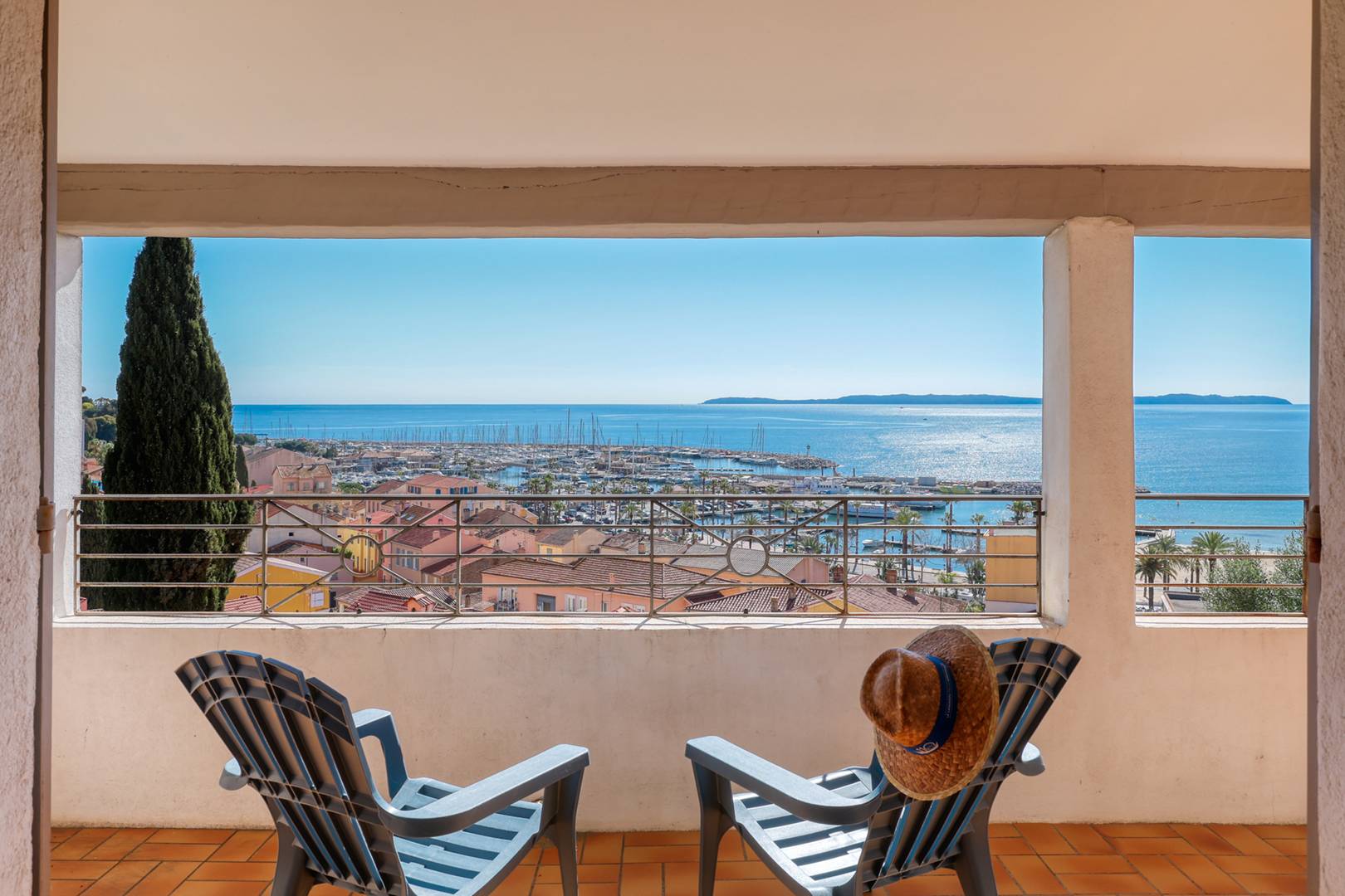 VILLA Le Lavandou - Pleine vue mer, port et îles - Tout à pieds - Clim