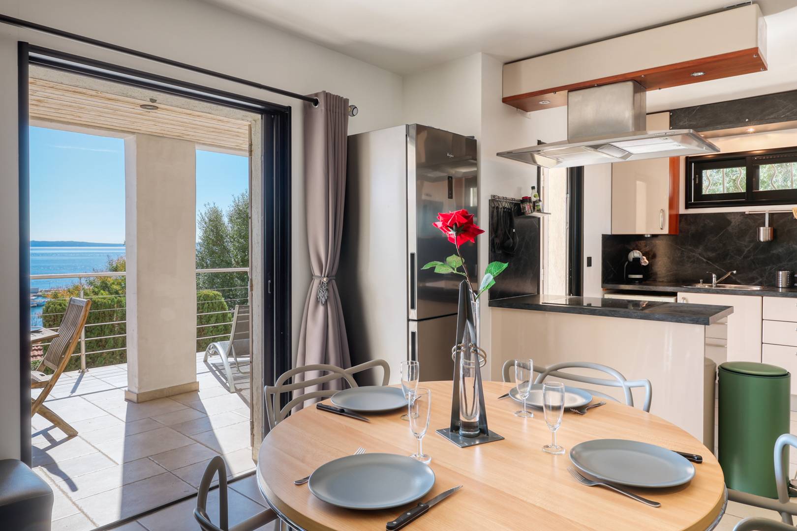 VILLA Le Lavandou - Pleine vue mer, port et îles - Tout à pieds - Clim