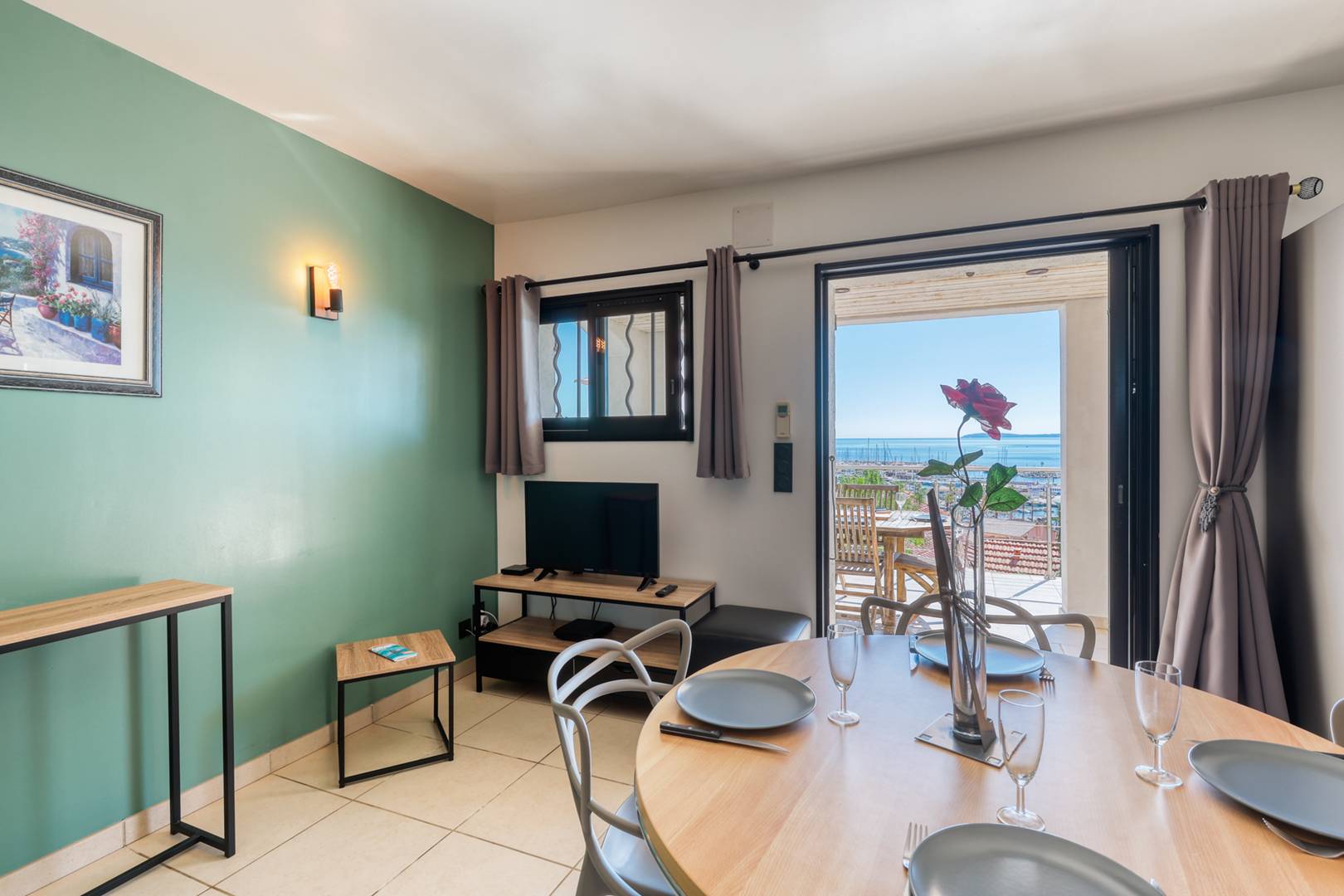 VILLA Le Lavandou - Pleine vue mer, port et îles - Tout à pieds - Clim