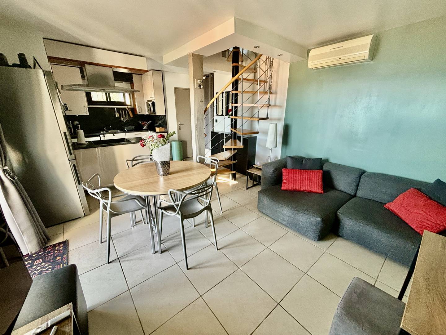 VILLA Le Lavandou - Pleine vue mer, port et îles - Tout à pieds - Clim