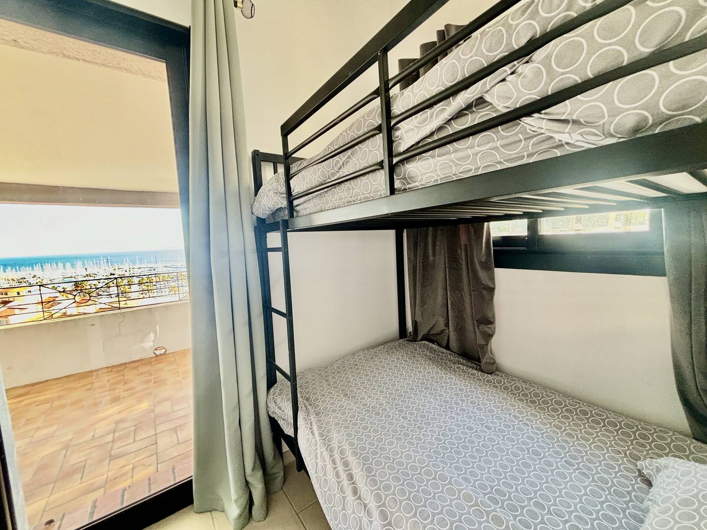 VILLA Le Lavandou - Pleine vue mer, port et îles - Tout à pieds - Clim