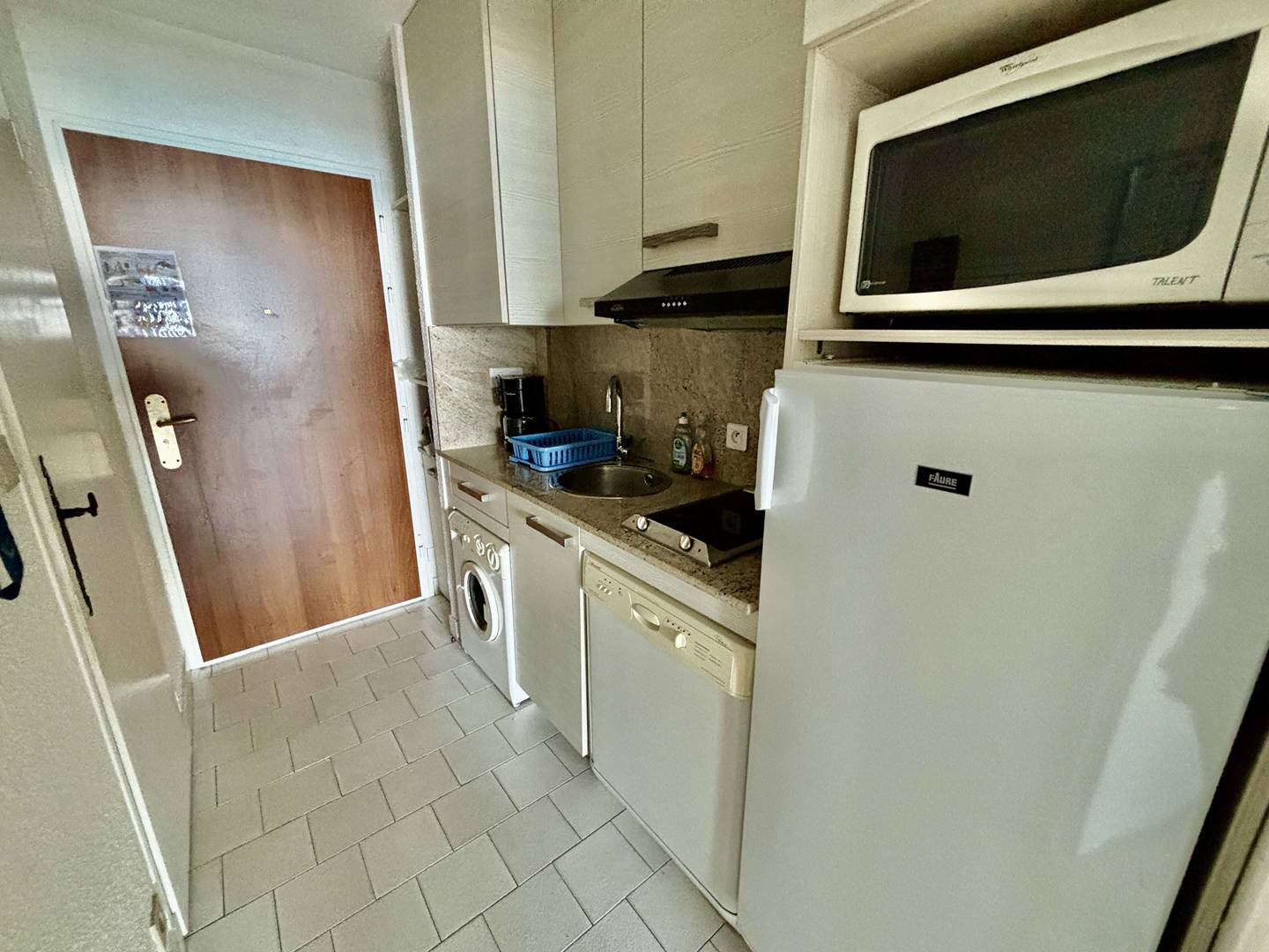 LE 'MISTRAL' - Appartement pieds dans l'eau