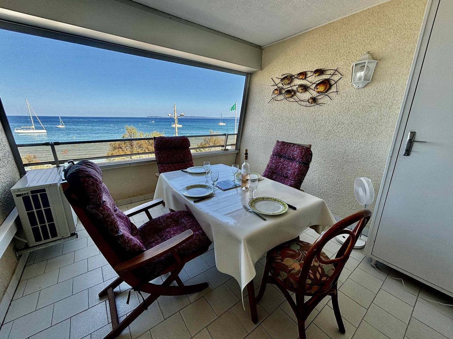 LE 'MISTRAL' - Appartement pieds dans l'eau