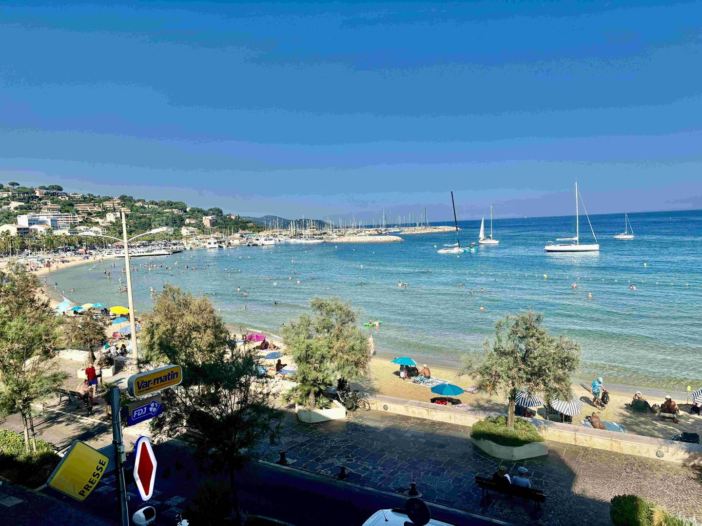 LE 'MISTRAL' - Appartement pieds dans l'eau