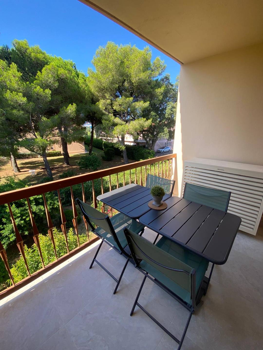 Magnifique T2 Cabine - Clim - Wifi - Parking - Centre-ville et Plage