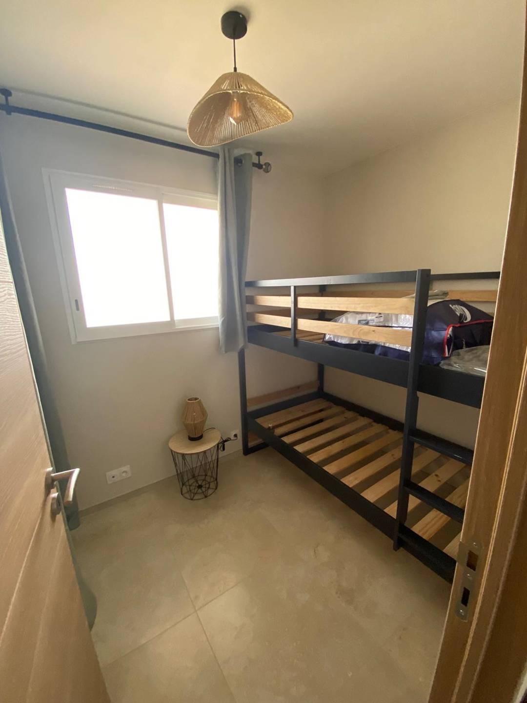 Magnifique T2 Cabine - Clim - Wifi - Parking - Centre-ville et Plage