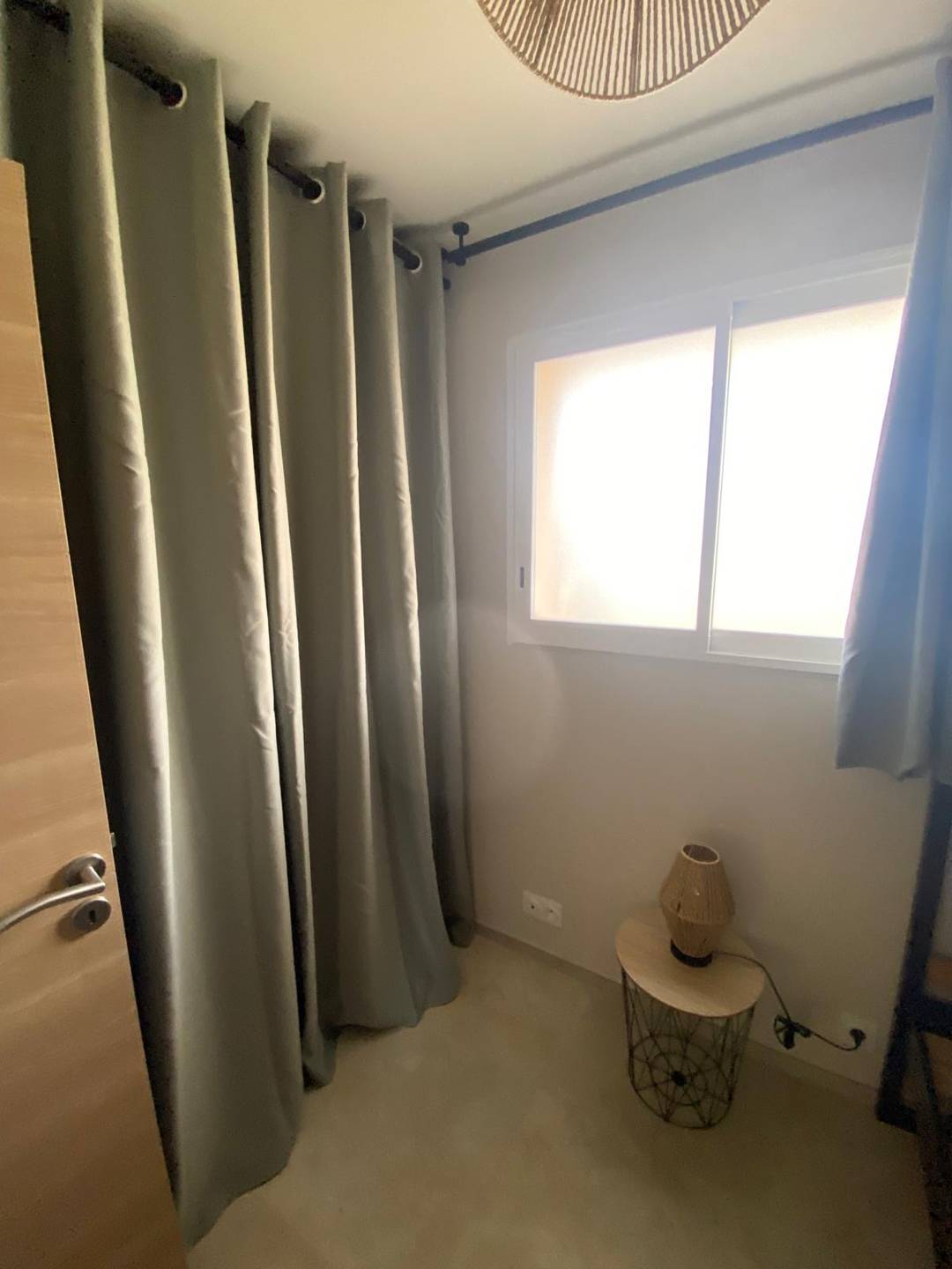 Magnifique T2 Cabine - Clim - Wifi - Parking - Centre-ville et Plage