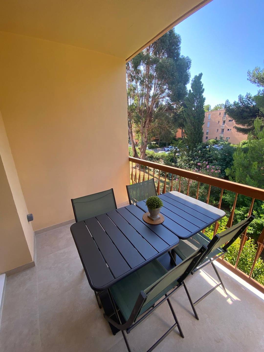 Magnifique T2 Cabine - Clim - Wifi - Parking - Centre-ville et Plage