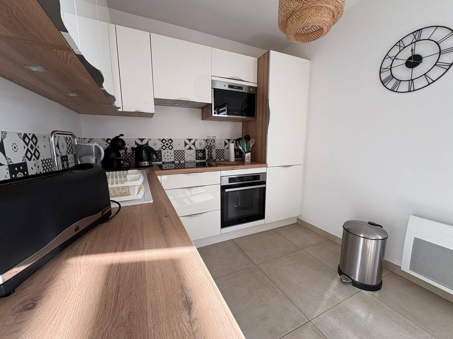 T3 climatisé en rez-de-jardin -  résidence sécurisée -  piscine