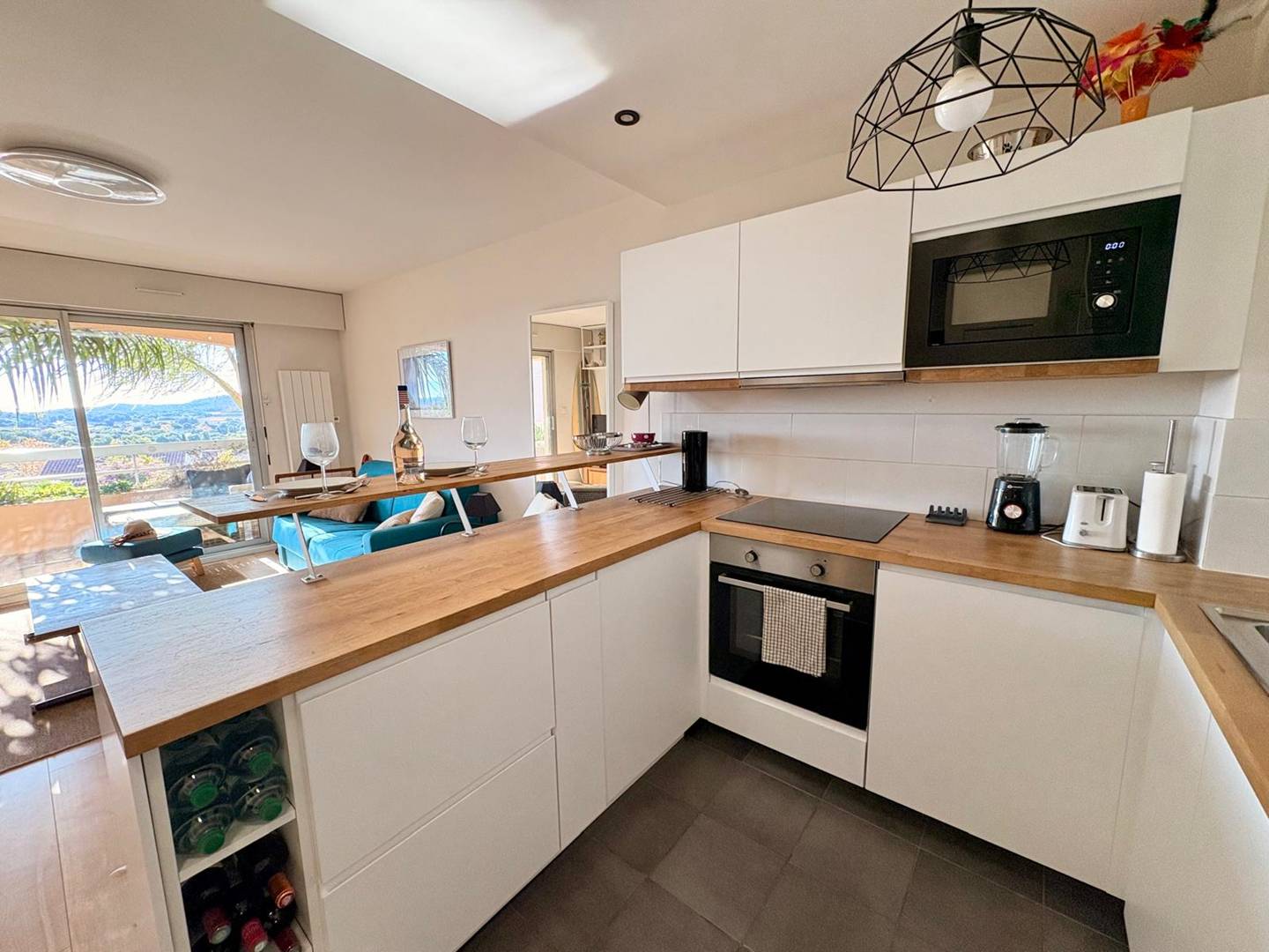 Appartement T3 Climatisé - Wifi - Commodités à pieds