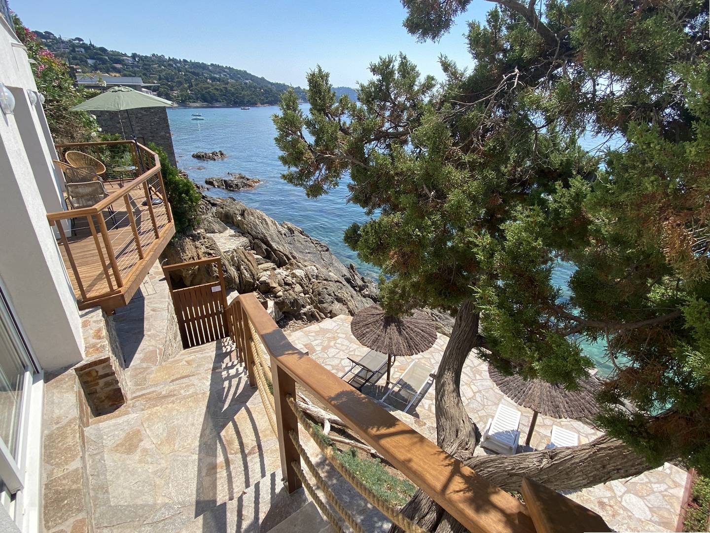 Une adresse rare pieds dans l'eau - Jacuzzi - Plage privée