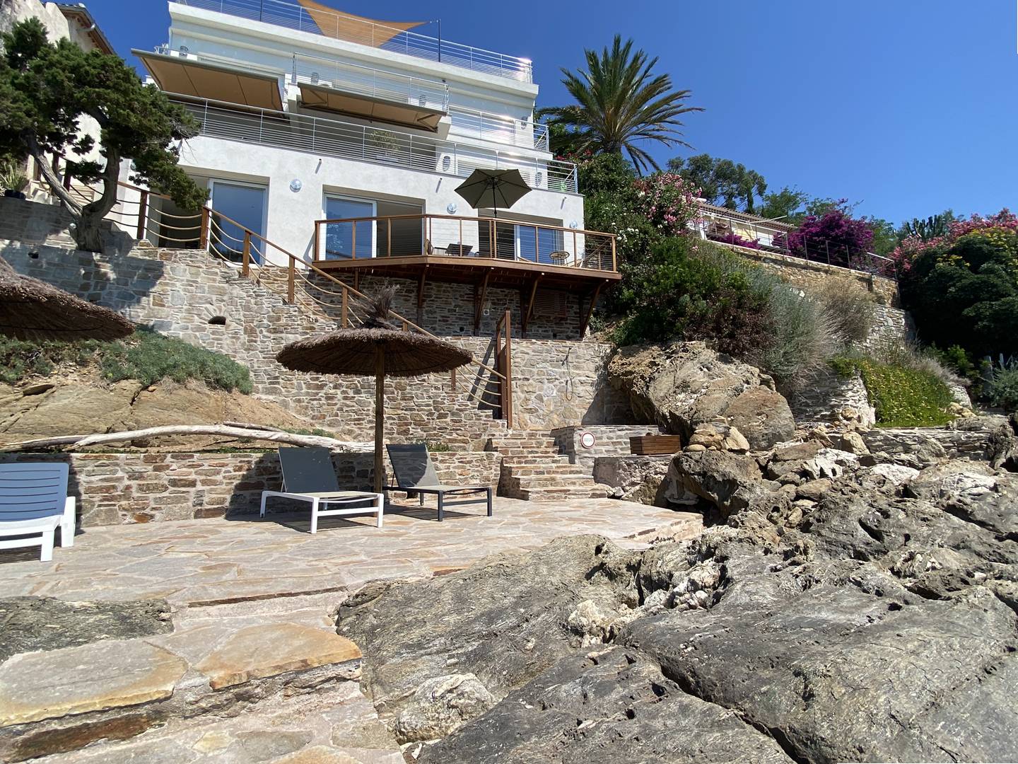 Une adresse rare pieds dans l'eau - Jacuzzi - Plage privée