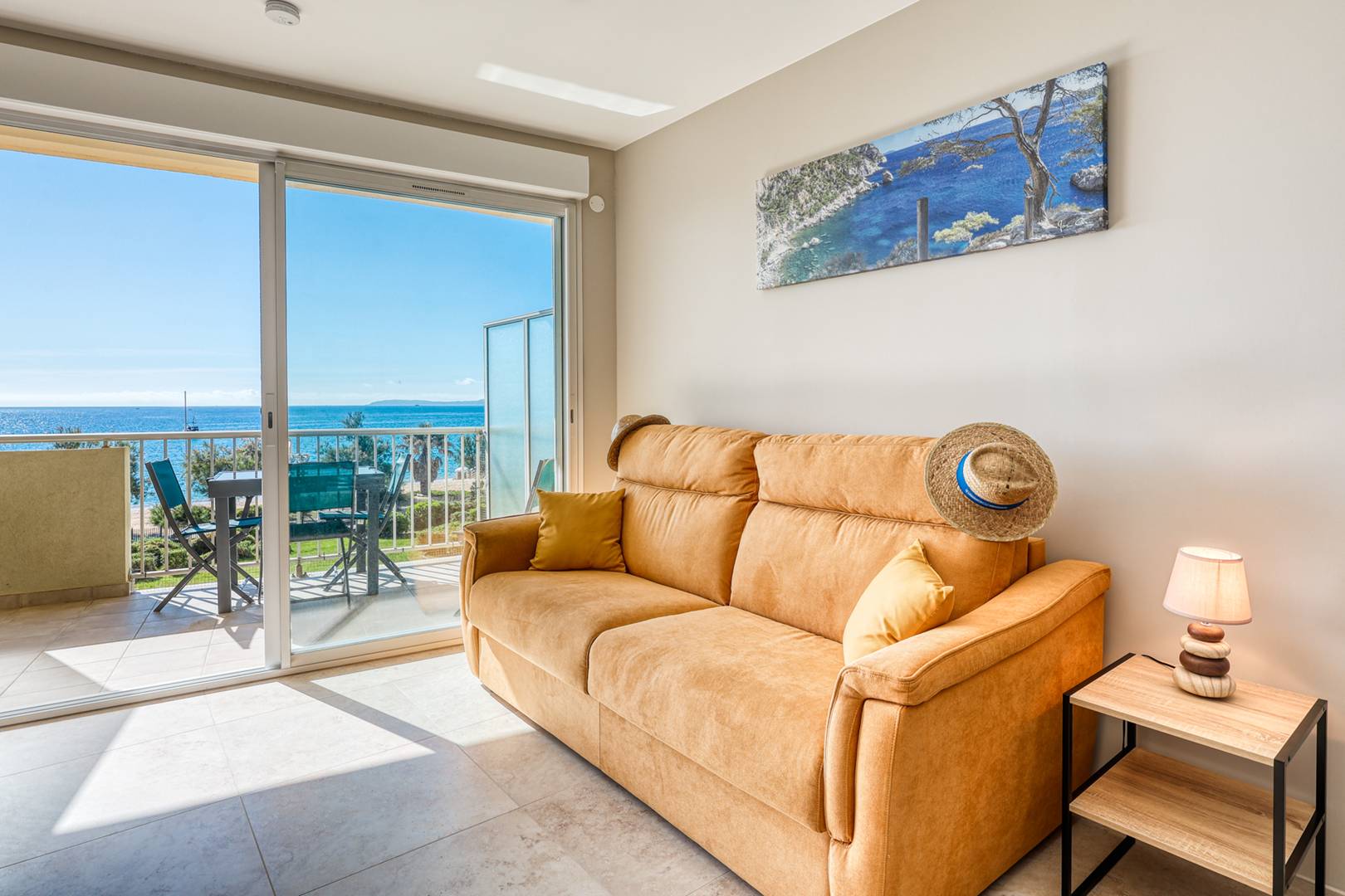 Le Bleu à perte de vue – T3 avec Terrasse & Plage directe