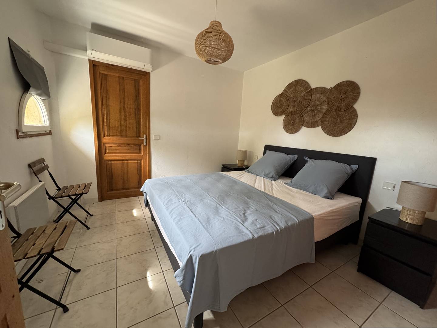 Villa familiale • Piscine • Jacuzzi • Vue mer