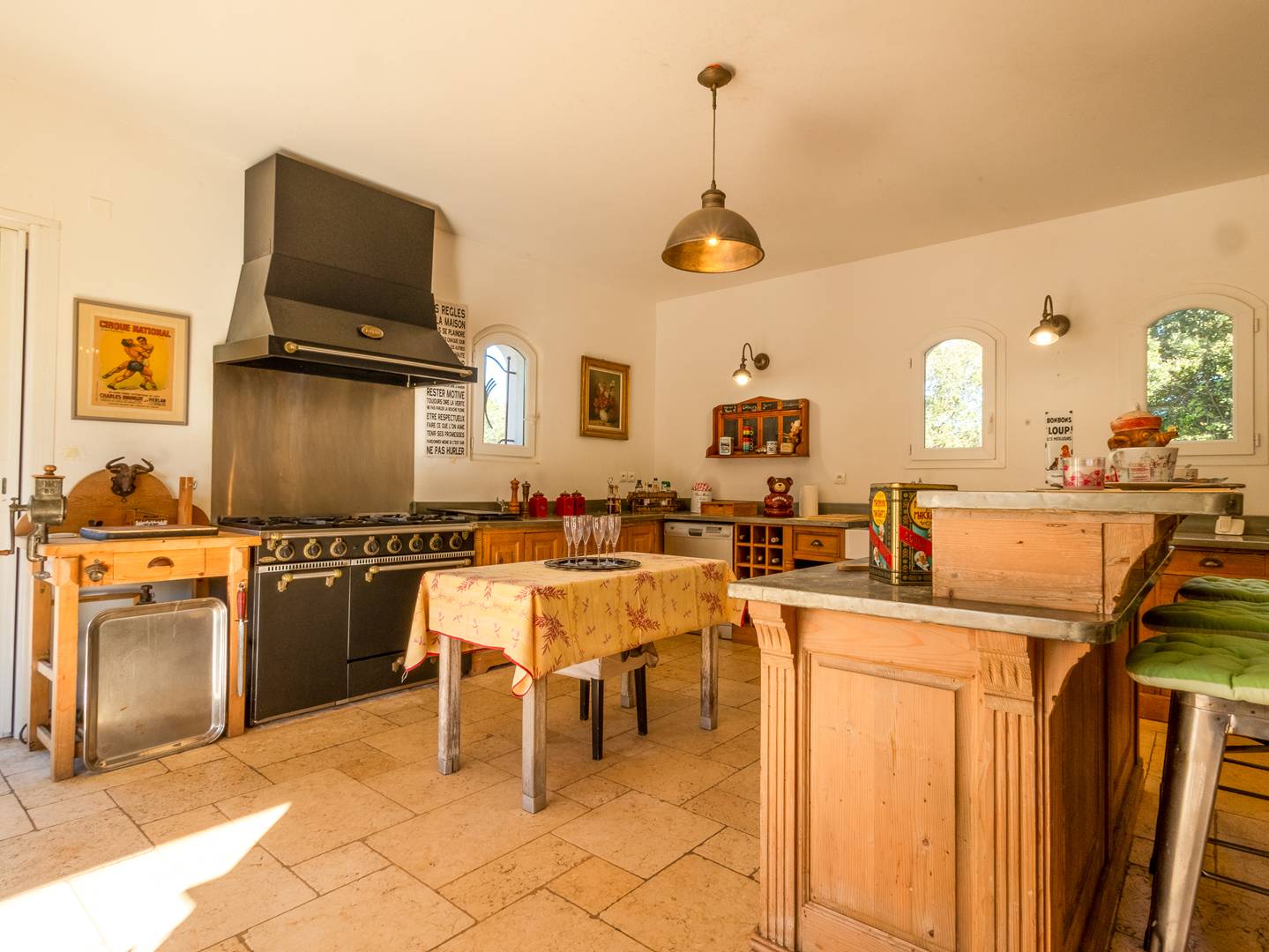 Villa avec piscine – proche plages de Cabasson et La Favière