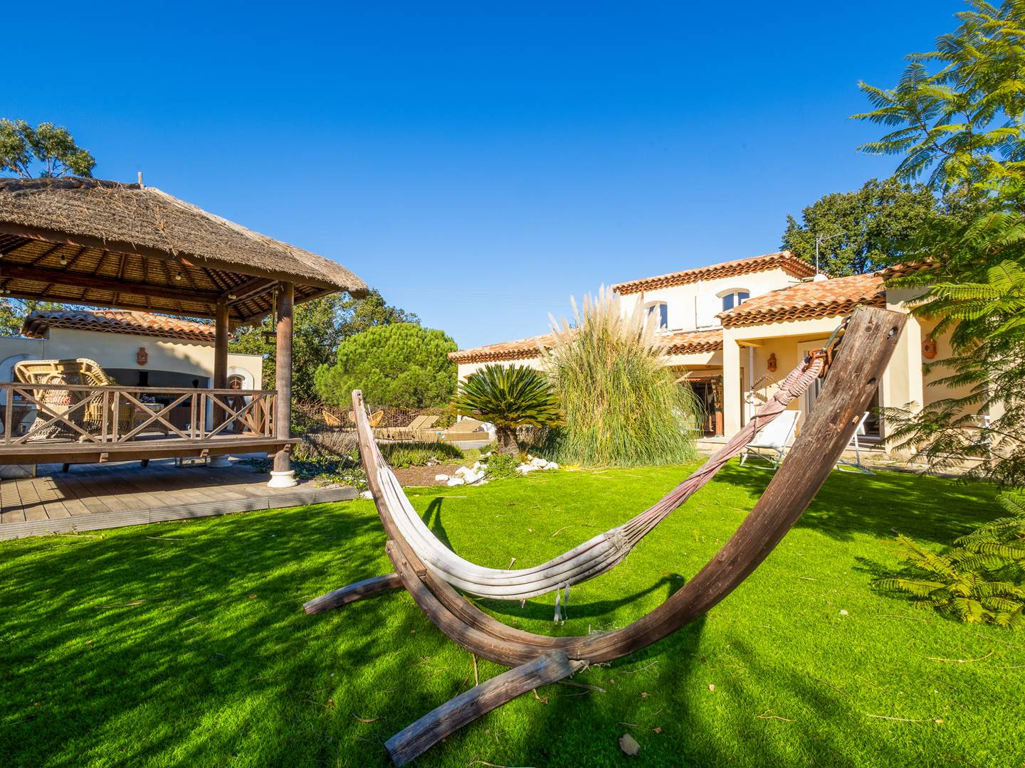 Villa avec piscine – proche plages de Cabasson et La Favière