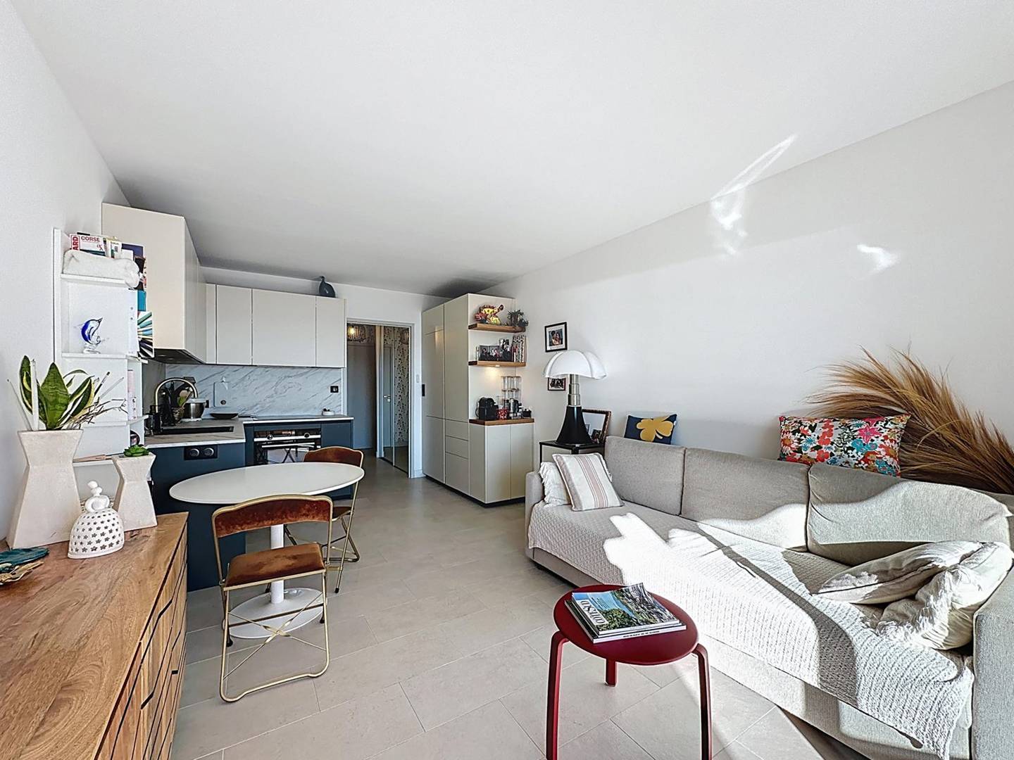 Vue Mer Exceptionnelle | Plage à pied | Piscine | Parking privé | Clim