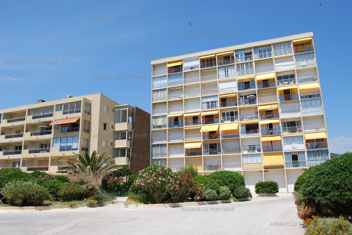 Agence Le Portique Le Lavandou Location Vacances