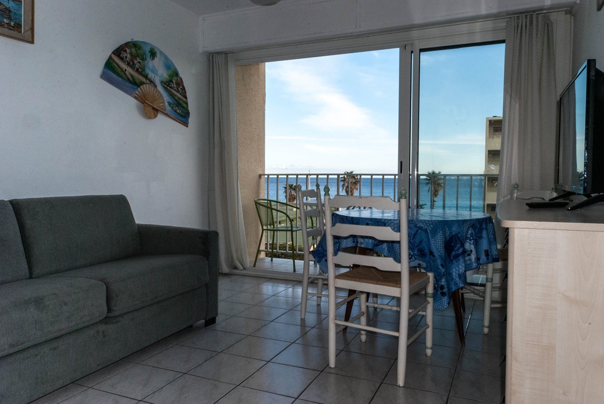 Agence Le Portique Le Lavandou Location Vacances