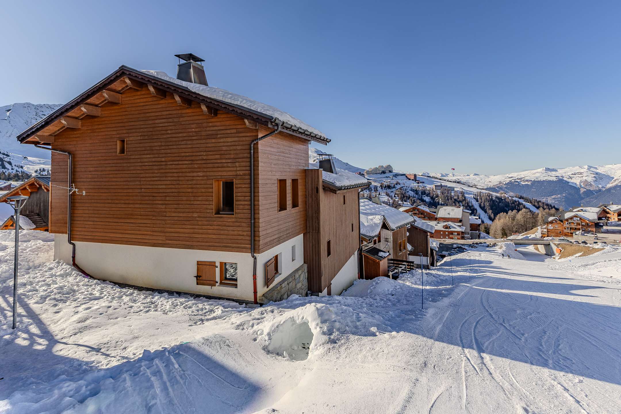 Plagne Soleil - Chalet ski-in/ski-out 9 personnes  - ref SPS-CHA-17 - 1