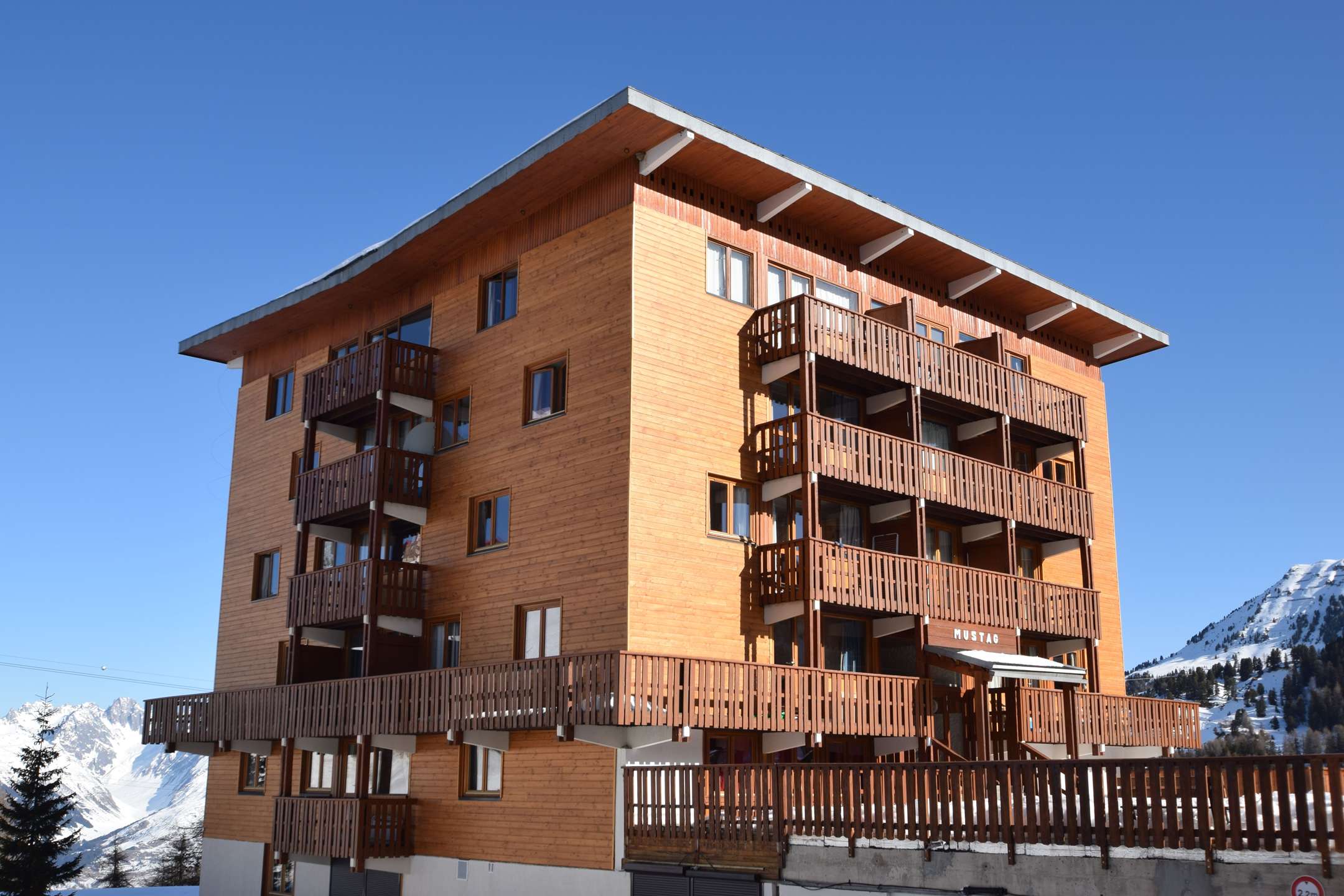 3 Pièces 6/7 pers - LE MUSTAG - PLAGNE CENTRE - ref 024MU - 14