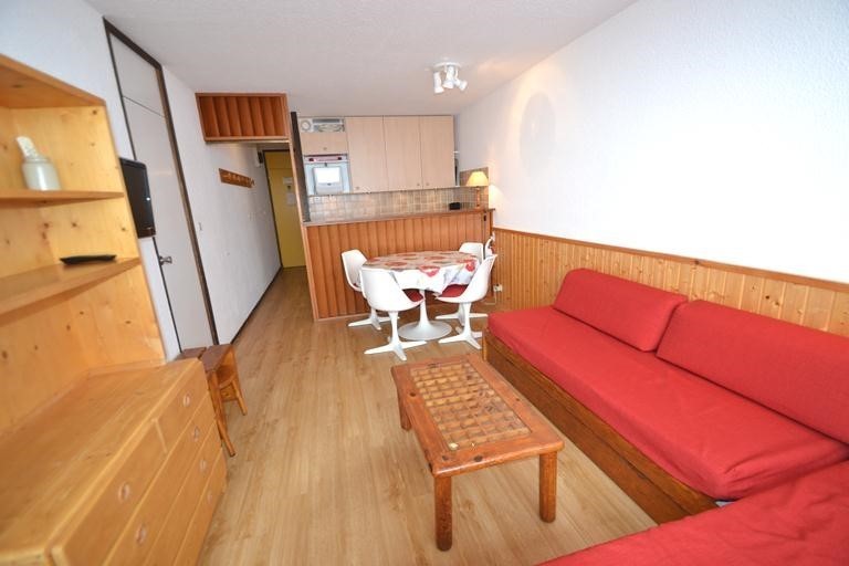 2Pièces 5 pers. 5 couchages PLAGNE AIME 2000 - ref F106A2 - 3